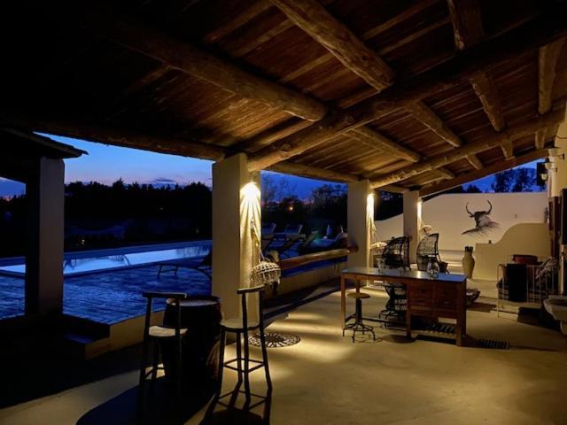 Mas Lou Caloun - Chambre D'Hote Face A La Piscine En Camargue - Les Saintes Maries De La Mer Exterior photo